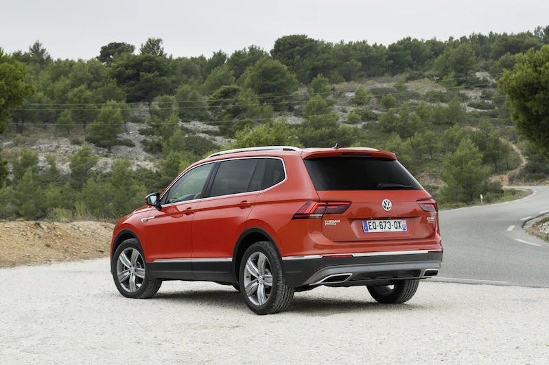 Volkswagen Tiguan Allspace - 22.