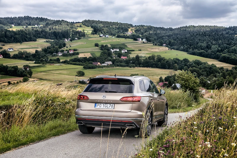 Volkswagen Touareg - 2.