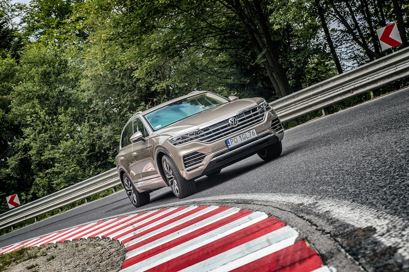 Volkswagen Touareg - 4.
