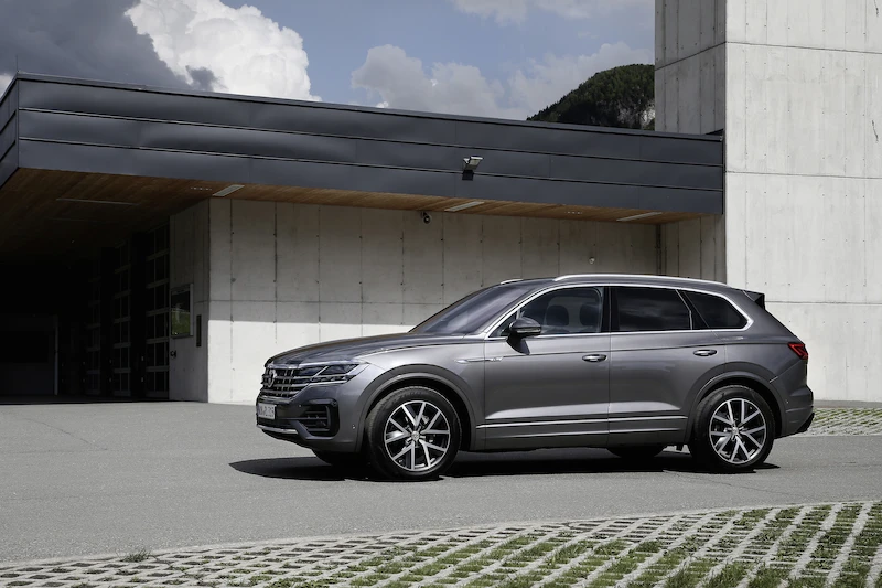 Volkswagen Touareg - Pakiet stylistyczny R-Line - 39.