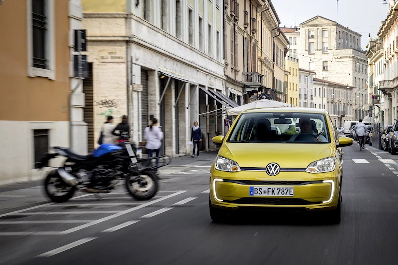 Volkswagen e-up! - 27.