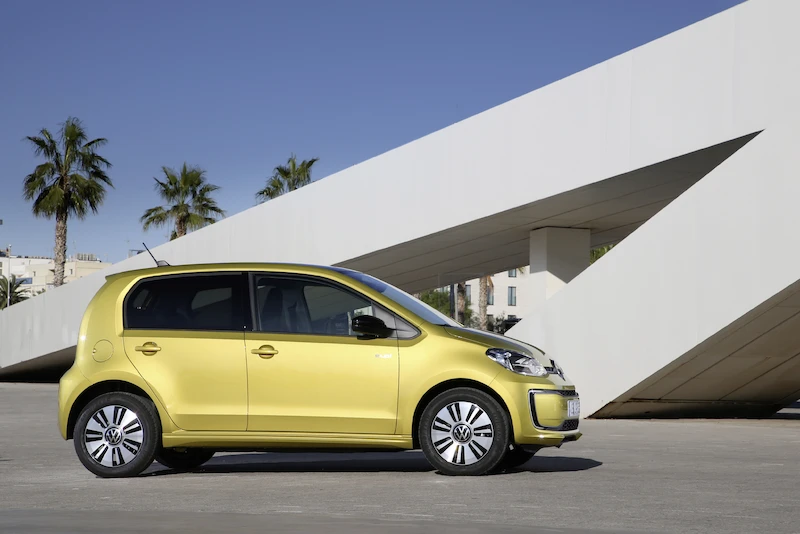 Volkswagen e-up! - 12.