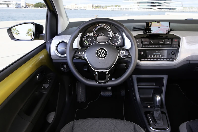 Volkswagen e-up! - 42.
