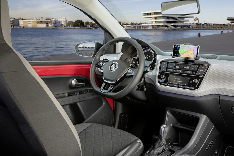 Volkswagen e-up! - 34.