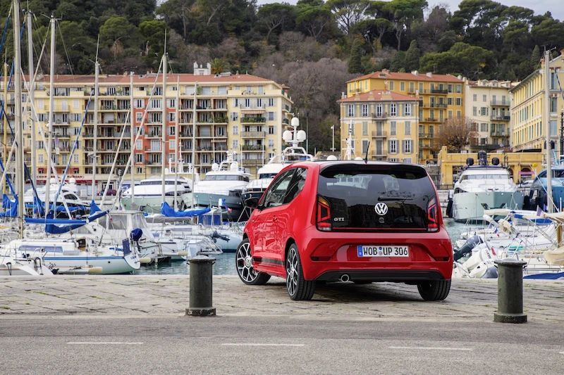 Volkswagen up! GTI - 34.