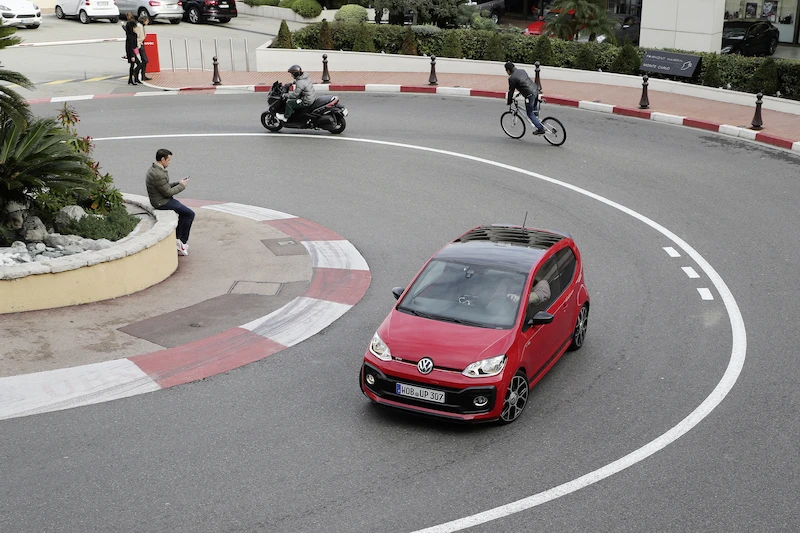 Volkswagen up! GTI - 56.