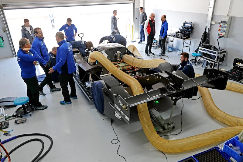Volkswagen ID. R gotowy do nowych wyzwań - 1.
