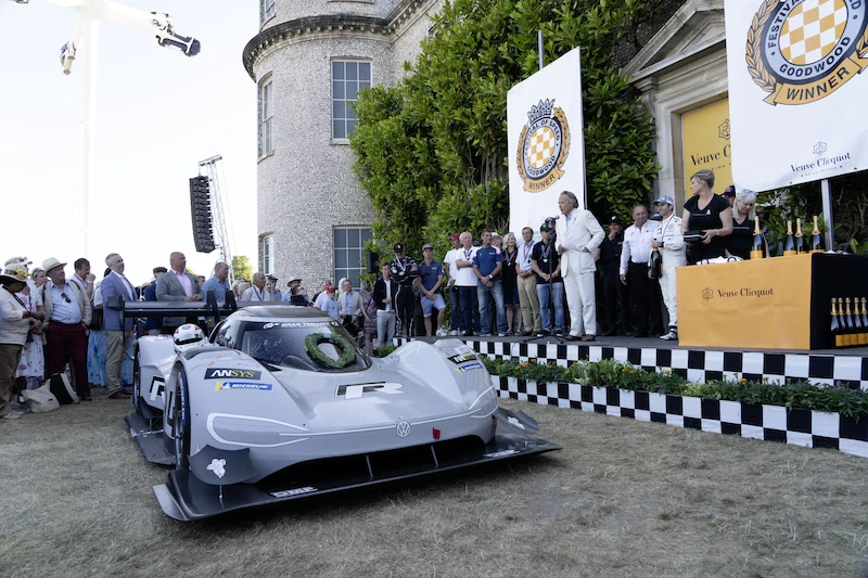 Volkswagen ID.R wraca do Goodwood, aby bronić tytułu najszybszego auta elektrycznego - 1.