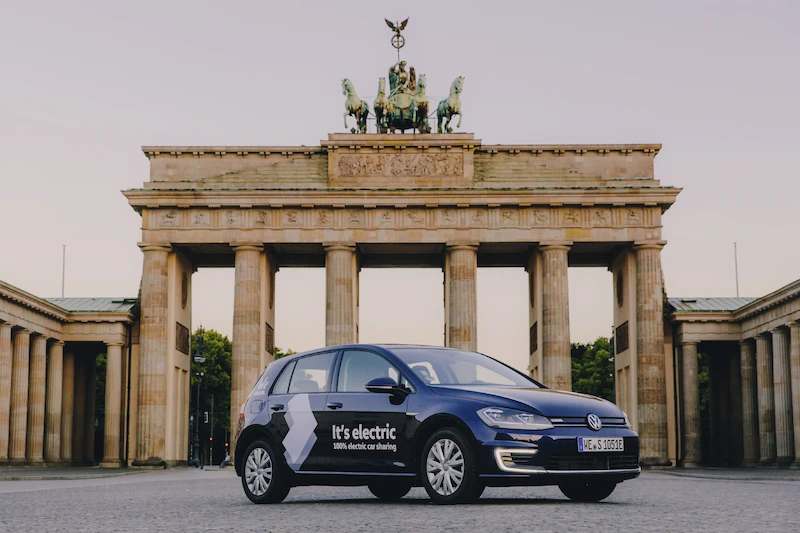 Volkswagen uruchamia w Berlinie usługę carsharingu samochodów elektrycznych - 4.