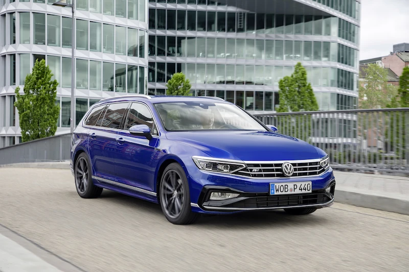 Passat zawsze online - bestsellerowy Volkswagen z usługami We Connect - 3.