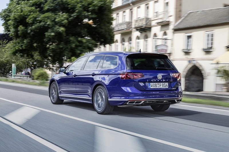 Passat zawsze online - bestsellerowy Volkswagen z usługami We Connect - 5.