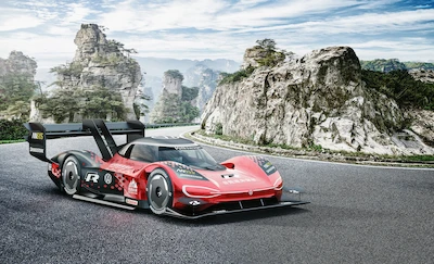 99 zastrzyków adrenaliny – Volkswagen ID.R na Tianmen Mountain Big Gate Road - galeria