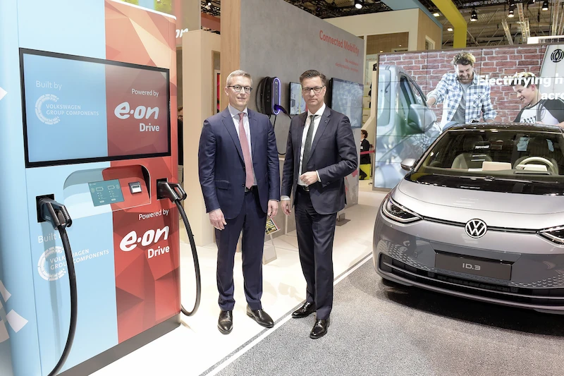 Volkswagen Group Components i E.ON opracowały innowacyjną stację szybkiego ładowania samochodów elektrycznych - 3.