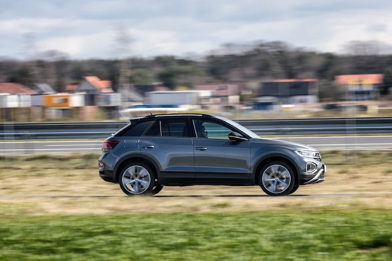 Volkswagen T-Roc - 27.