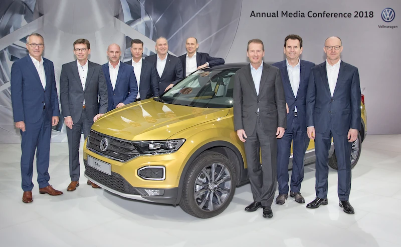 Udany rok rozrachunkowy 2017:
marka Volkswagen kontynuuje ofensywę w dziedzinie nowych modeli i innowacyjnych rozwiązań