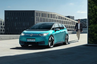 Wyniki badań: Co Polacy sądzą na temat kierowców samochodów elektrycznych? - galeria