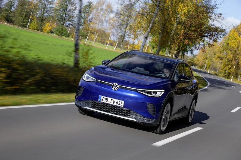 Volkswagen ID.4 już dostępny do zamawiania: elektryczny SUV już od 156 390 złotych - 2.