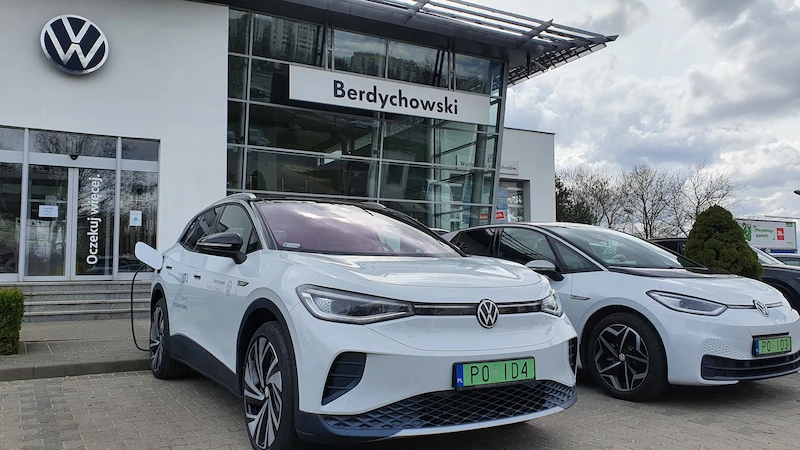 Pierwsze egzemplarze Volkswagena ID.4 trafiają do klientów w Polsce - 7.