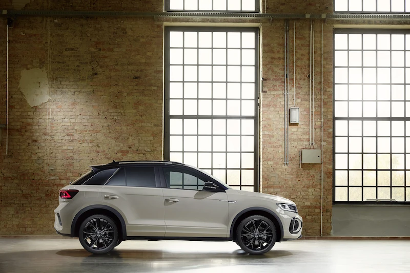 Nowy Volkswagen T-Roc zyskał nowoczesną stylistykę i innowacje technologiczne - 6.