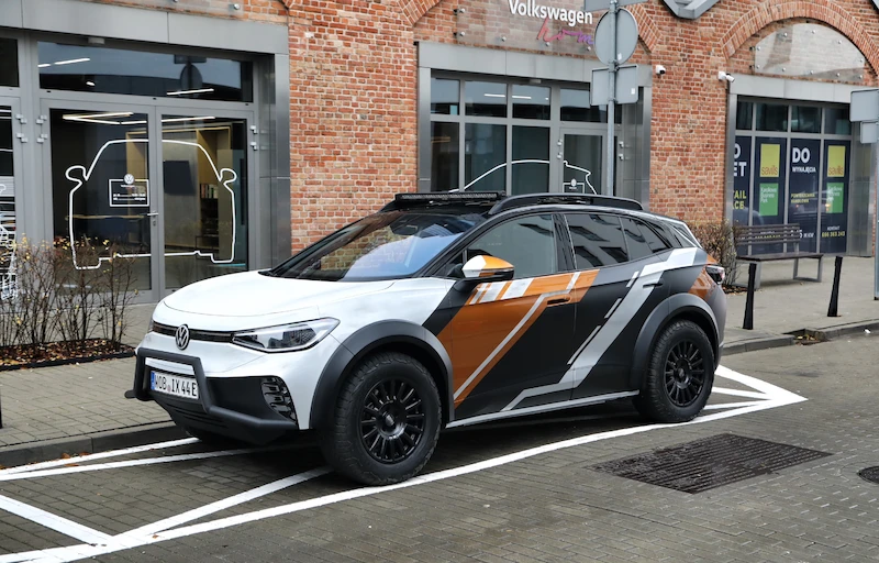 Koncepcyjny samochód elektryczny Volkswagena ID. XTREME w Volkswagen Home - 2.