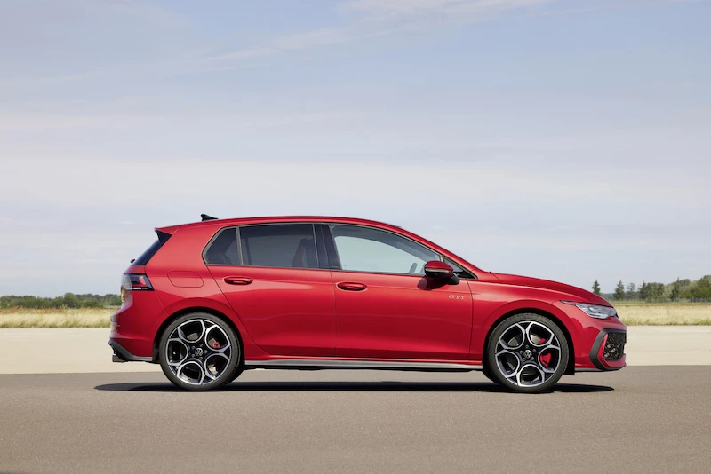 Volkswagen wprowadził na rynek odświeżoną wersję Golfa GTI i Golfa GTI Clubsport - 4.