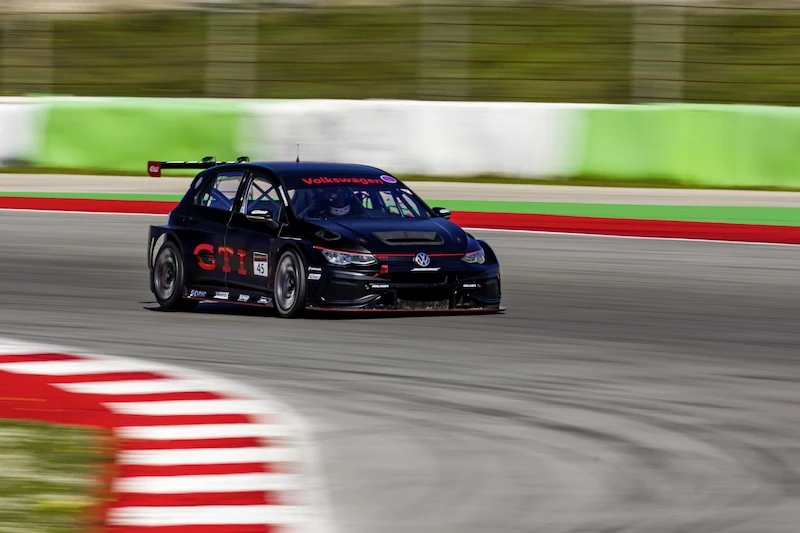 Festiwal Volkswagena Golfa GTI podczas weekendu wyścigowego 24h ADAC na torze Nürburgring - 4.