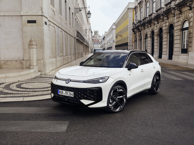 Nowy T-Roc otrzymuje najwyższą ocenę pięciu gwiazdek w testach Euro NCAP