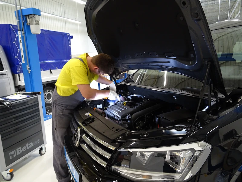 Volkswagen Poznań rozpoczyna rekrutację do klas patronackich - 4.