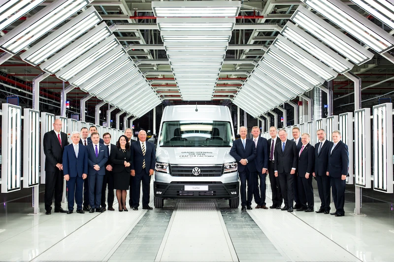 Volkswagen Poznań obchodzi trzydziestolecie działalności - 16.