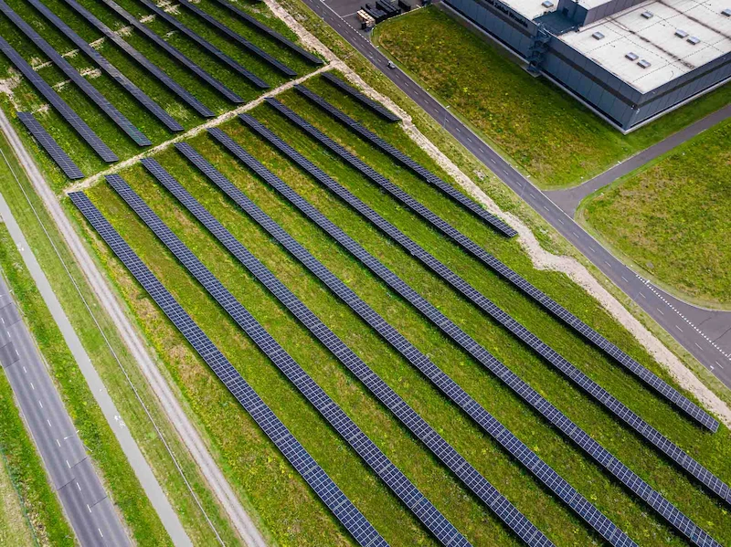 Farma fotowoltaiczna na terenie zakładu Volkswagen Poznań we Wrześni rusza z pełną mocą - 6.