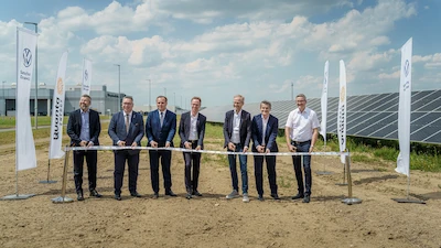 Farma fotowoltaiczna na terenie zakładu Volkswagen Poznań we Wrześni rusza z... - galeria