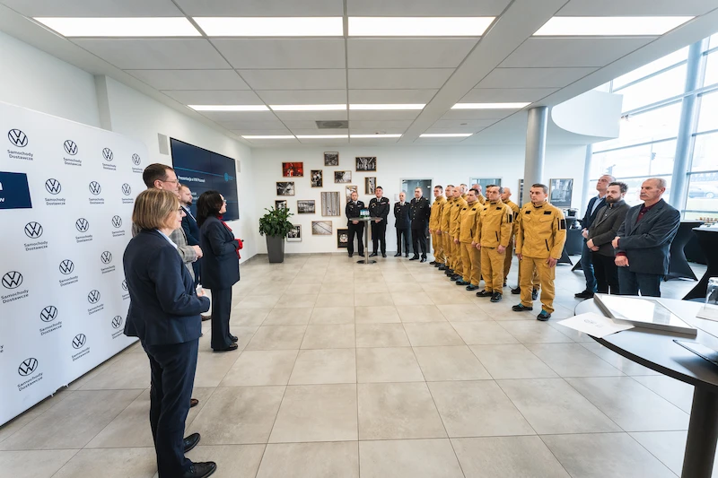 Volkswagen Poznań uruchamia zakładową straż pożarną - 5.