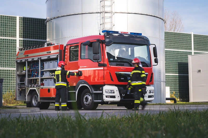 Volkswagen Poznań uruchamia zakładową straż pożarną - 2.