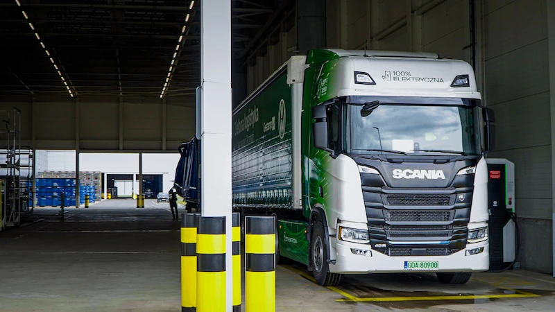 Volkswagen Poznań stawia kolejny krok w stronę bezemisyjnego transportu - 5.