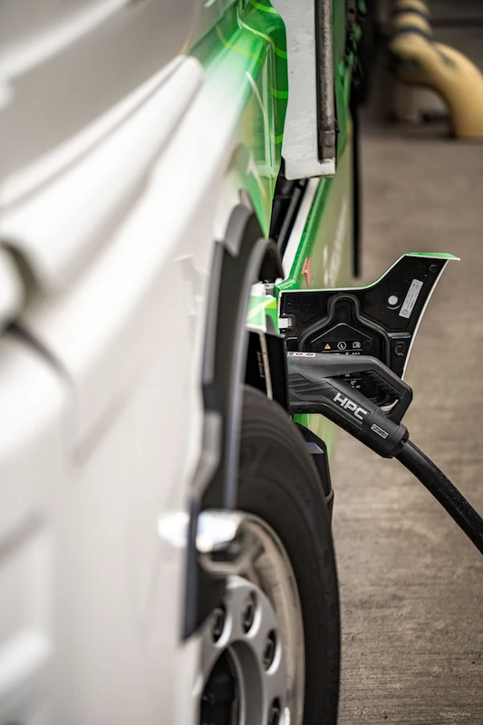 Volkswagen Poznań stawia na zieloną logistykę. Efekty: redukcja emisji CO2 i poziomu hałasu - 4.