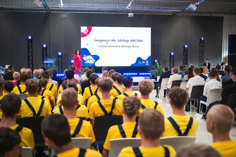 Uczniowie rozpoczęli naukę w klasach patronackich Volkswagen Poznań - 7.