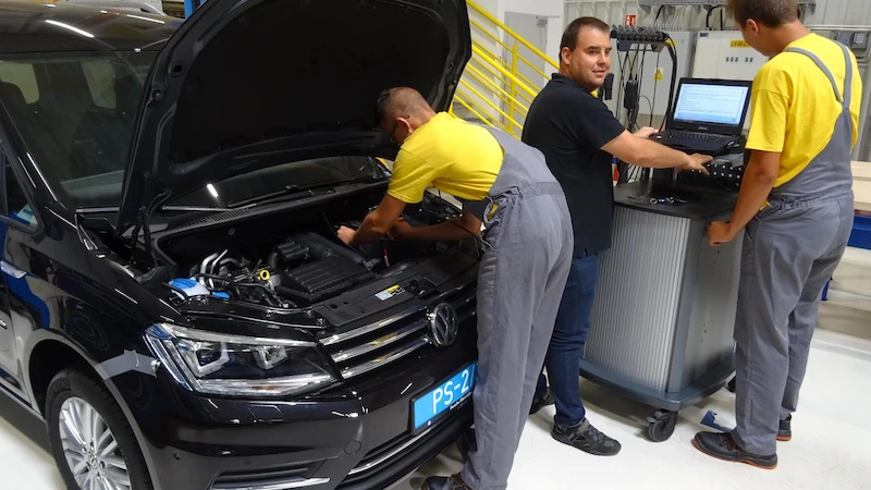 20 lat kształcenia zawodowego i akademickiego w Volkswagen Poznań: nauka, rozwój i wartości - 8.