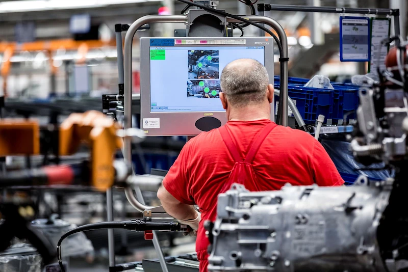 Volkswagen Poznań z solidnymi wynikami produkcyjnymi w 2025 roku. Ponad 236 tys. samochodów i rekord Odlewni - 25.