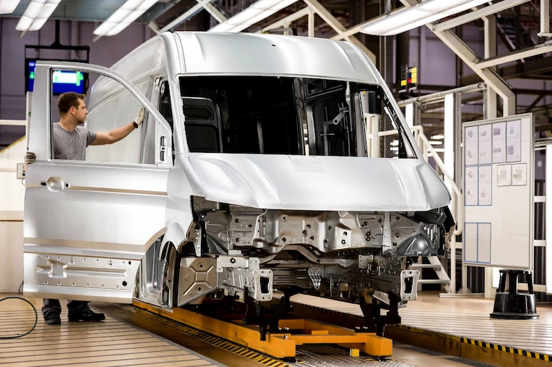 Volkswagen Poznań z solidnymi wynikami produkcyjnymi w 2025 roku. Ponad 236 tys. samochodów i rekord Odlewni - 33.