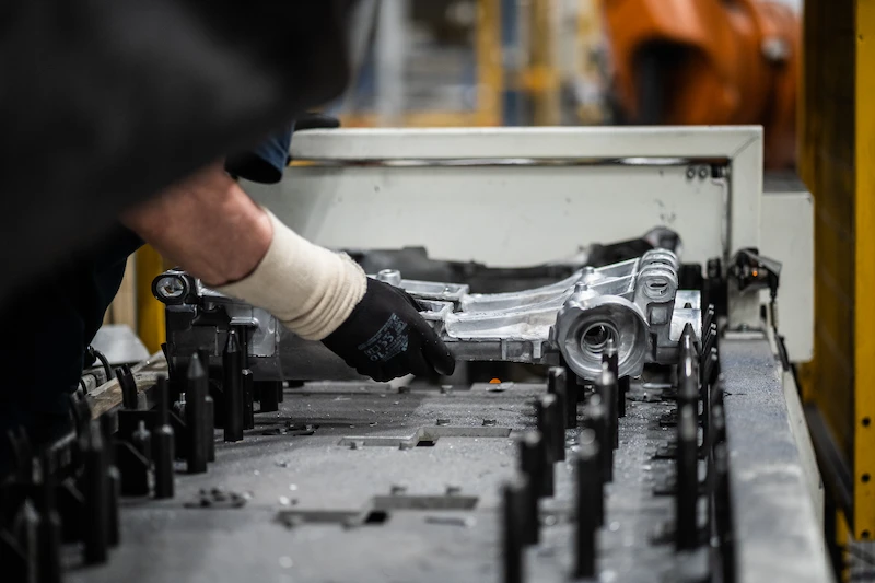 Poznańska odlewnia będzie produkować prototypy dla koncernu Volkswagen  - 13.