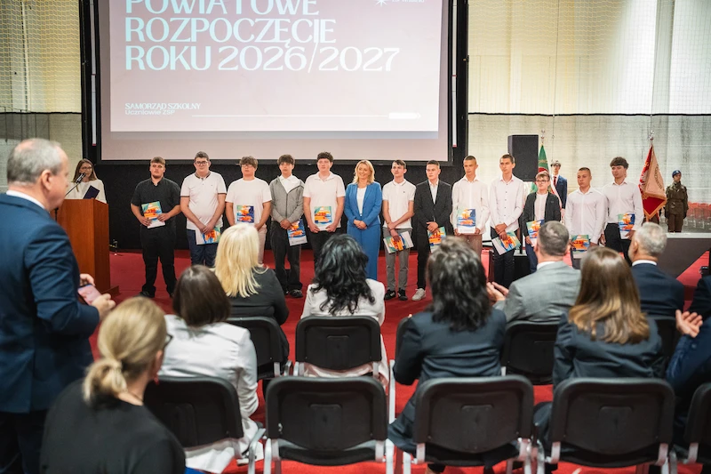 Blisko 100 absolwentów i 10 lat współpracy. Volkswagen Poznań podsumowuje partnerstwo z Zespołem Szkół Politechnicznych we Wrześni - 9.