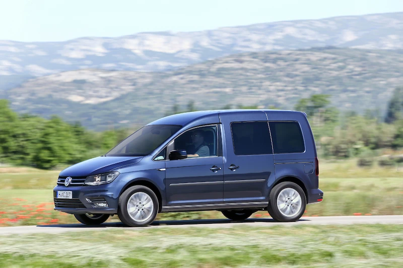 Nowy Volkswagen Caddy TGI BlueMotion DSG - 2.