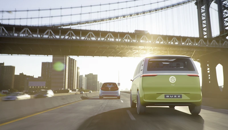 Volkswagen Showcar I.D. BUZZ - 6.