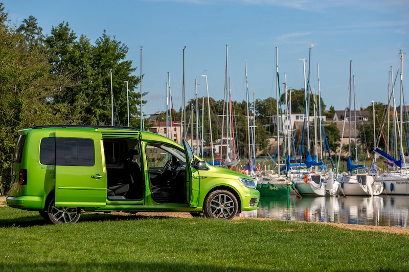 Volkswagen Caddy Beach - 37.