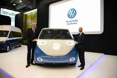 Samochody idealne do pracy i realizacji pasji. Konferencja prasowa marki Volkswagen Samochody Użytkowe podczas targów  Motor Show 2019. - 6.