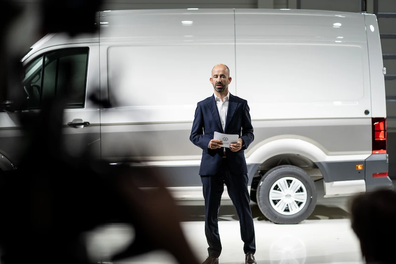 We Wrześni ruszyła seryjna produkcja elektrycznego Volkswagena e-Craftera - 13.
