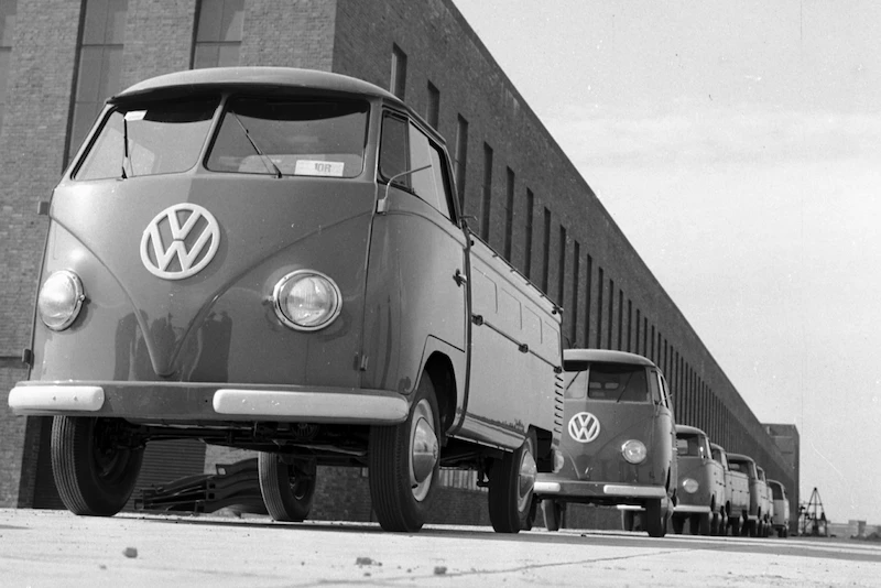 Made in Hannover: 65 lat temu rozpoczęła się seryjna produkcja Volkswagena T1 - 9.