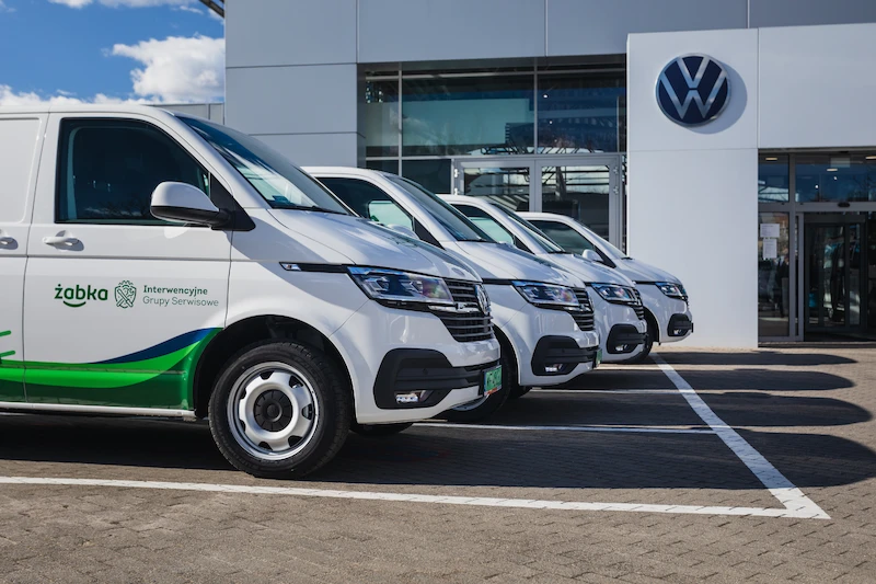 Żabka kontynuuje współpracę z Volkswagen Samochody Dostawcze - 4.