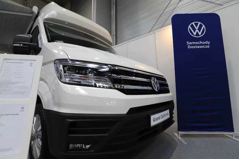 Volkswagen Grand California na targach Caravans Salon Poland 2021 - 7.