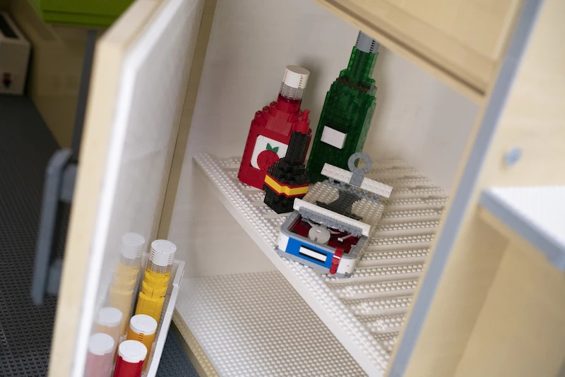 Volkswagen Bulli dla dzieci i kolekcjonerów - wersja Playmobil i z klocków LEGO - 10.